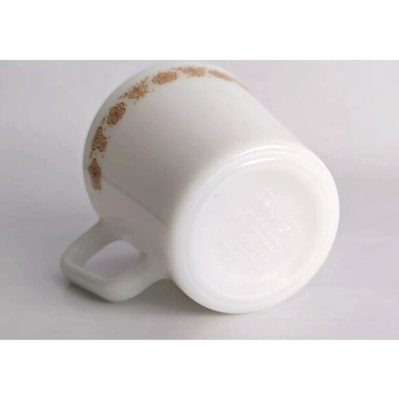 Vtg Pyrex Coffee Cup Mug Butterfly Gold D Handle Milk Glass Corelle 300ml - Picture 6 of 7